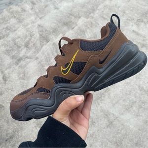 Nike Hera